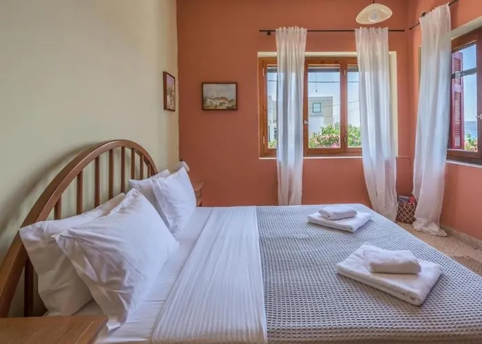 Seaview * Αδάμας